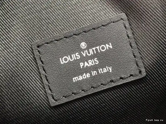 Frstbag ru AMAZON VUITTON NANO LOUIS MESSENGER 0602